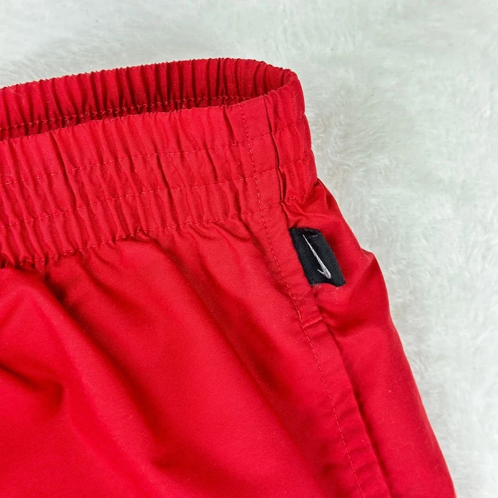 Nike Swim Trunks Mens XXL Red Colorblock Board Shorts Nylon Lined Volley‎ Summer